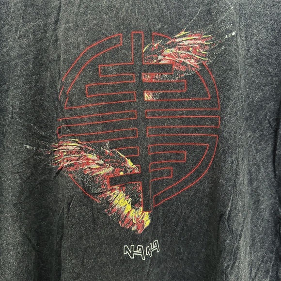 Graphic Band Tee - Picture 2 of 5